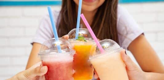 E422, l’Efsa lancia l’allarme: basta una bevanda per superare la soglia di sicurezza