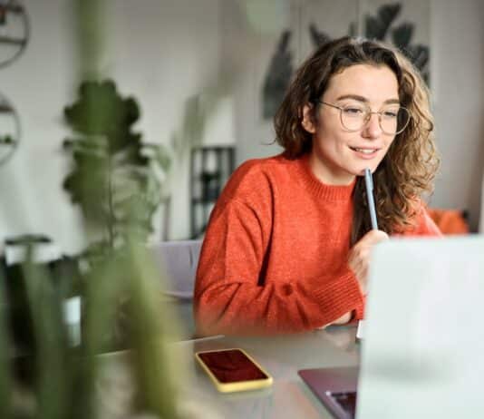 Colloqui di lavoro truccati: la nuova, insidiosa, truffa COLLOQUI LAVORO TRUFFA