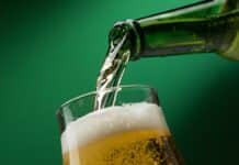 La rivincita delle bionde: il test del Salvagente su 18 birre alla ricerca di Pfas e pesticidi birre birra