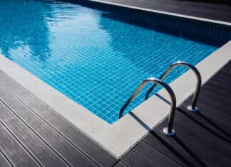 Oltre 600 morti per annegamento in due anni: il pericolo nascosto al mare e in piscina