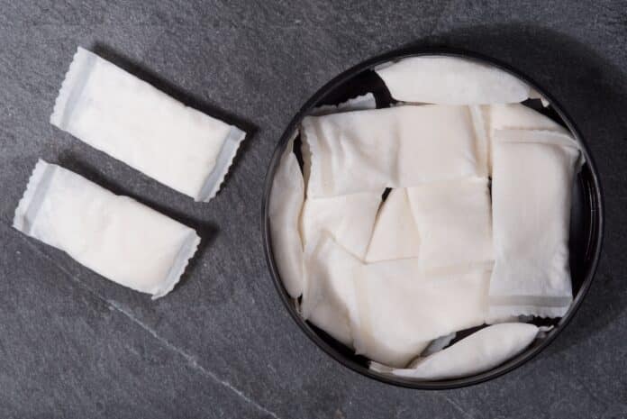 gli snus, le bustine allla nicotina originarie del nord europa nicotina