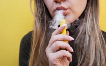 SIGARETTE ELETTRONICHE E CIG