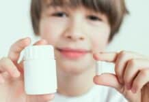 Psicofarmaci ai bambini, consumi triplicati dal 2016 PSICOFARMACI BAMBINI RAPPORTO OSMED