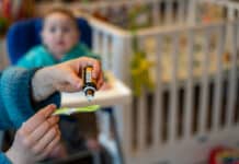 Vitamina D, grave intossicazione in un neonato: attenzione agli integratori comprati online INTEGRATORI VITAMINA D NEONATI