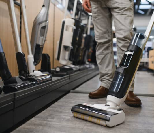 Lavapavimenti: Dyson delude, meglio Tineco e Roborock