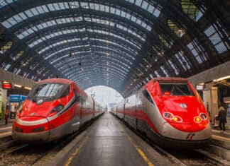 Alta Velocità, novità per gli abbonati Trenitalia: da novembre prenotare il posto costa 2 euro