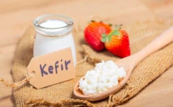 Francia, stop al kefir con ricetta sbagliata. Ma i big aggirano il divieto chiamandolo “delicato” kefir