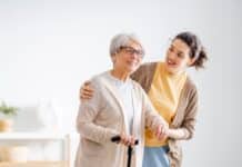 Caregiver, per il governo la cura si misura in chilometri