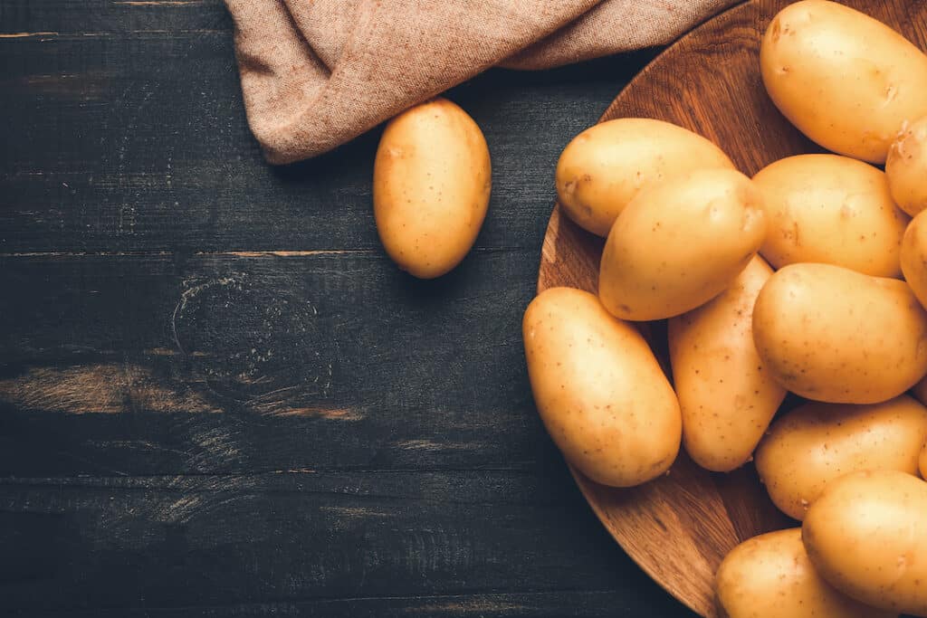 Test su 16 marchi di patate: spunta il pesticida vietato